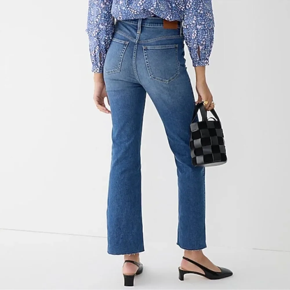 NEW J. Crew High-rise slim demi-boot jean in Surf wash Size 26